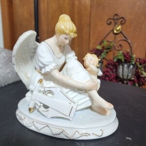 O'WELL EUC GRANDUER NOEL PORCELAIN ANGEL WITH HARP AND CHERUB FIGURINE